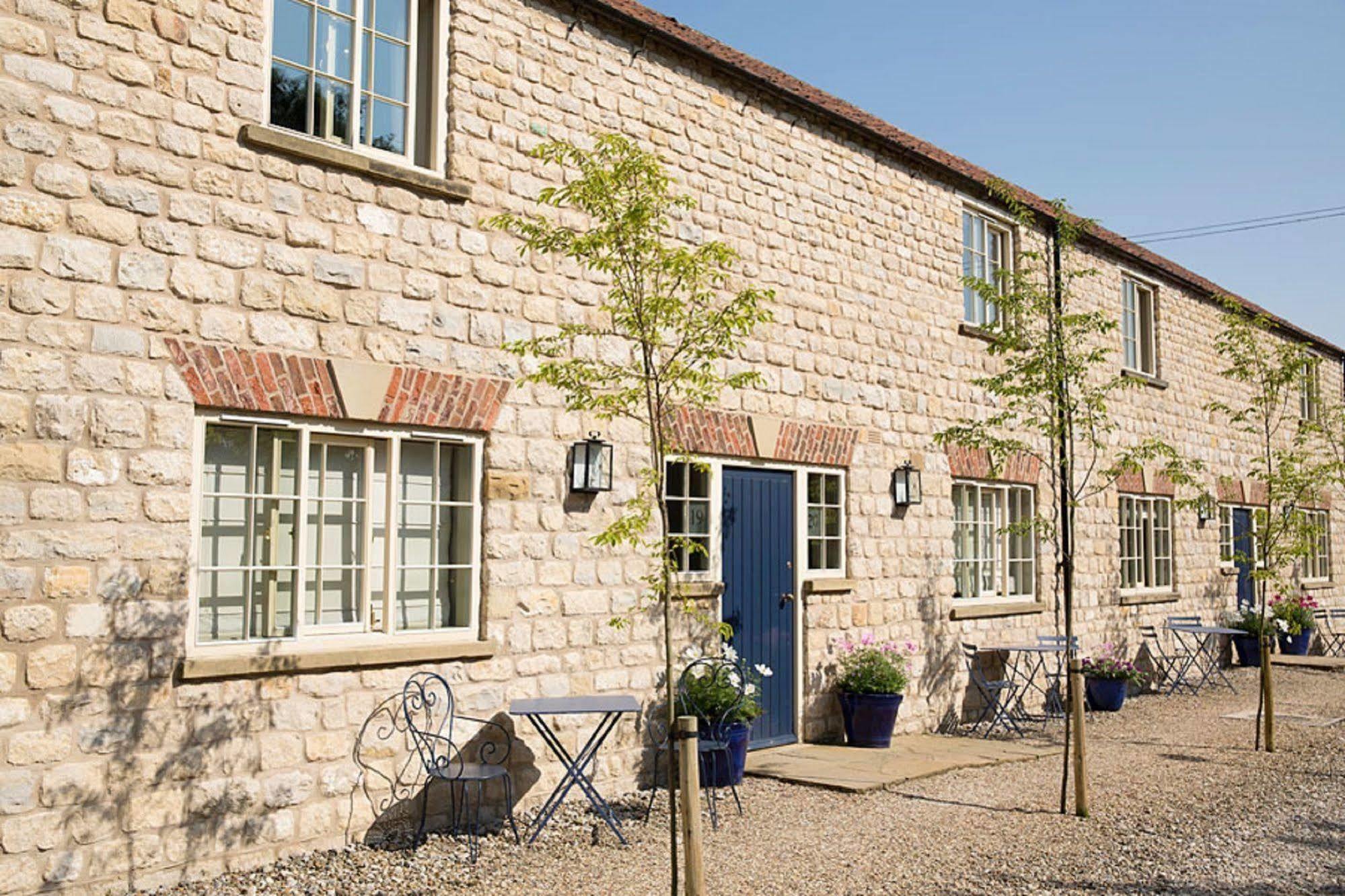 The White Swan Inn Pickering Buitenkant foto